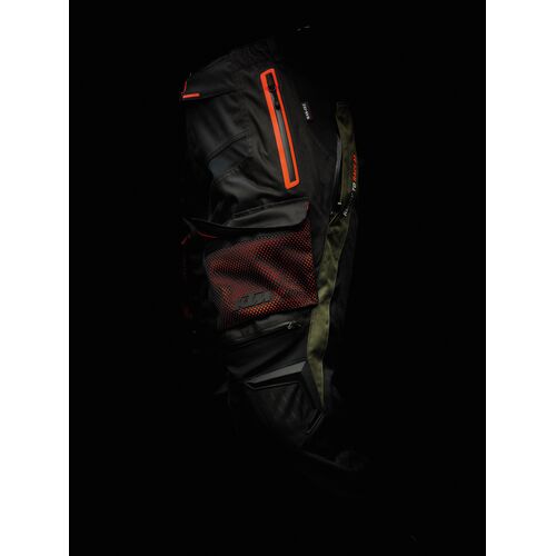 DEFENDER PANTS