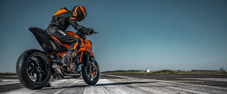 KTM 1390 Super Duke R EVO: Motor