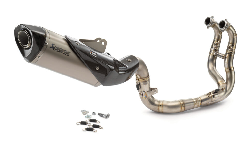 Akrapovic "Evolution Line"