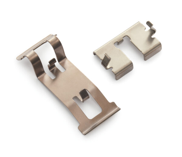 pho_pp_nmon_77013018000_retaining_bracket__sall__awsg__v1