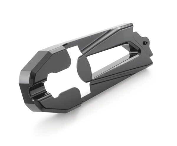 pho_pw_pers_vs_378748_3ag210067600_chain_guard_12__sall__awsg__v1
