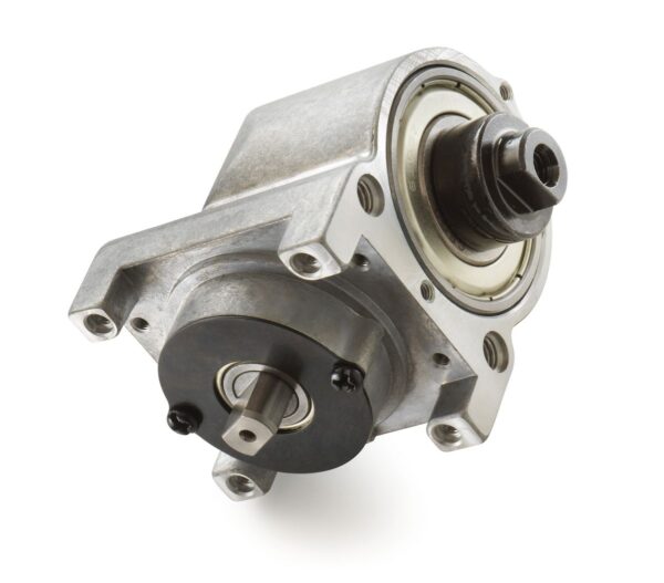 pho_pw_pers_vs_378751_3ag210068400_90gearbox__sall__awsg__v1