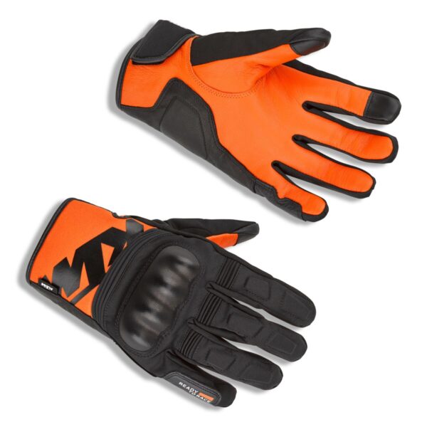 pho_pw_pers_vs_647784_3pw25000110x_street_evo_k_drytech_gloves_composing_street_equipment__sall__awsg__v2