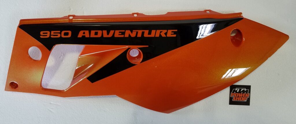 SEITENTEIL LI.HINTEN ORANGE 04